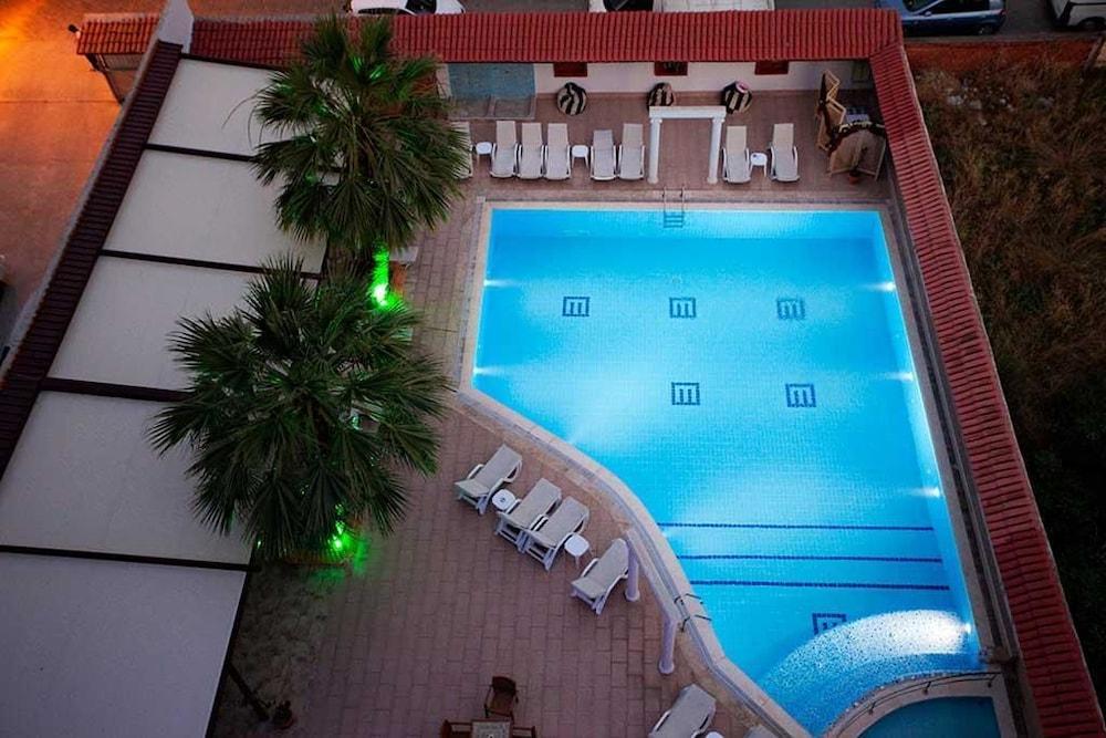 Duqqan Deluxe Hotel Kusadasi Exterior foto